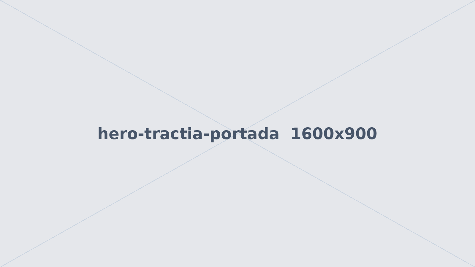 Equipo de Tractia revisando tableros de resultados con un cliente
